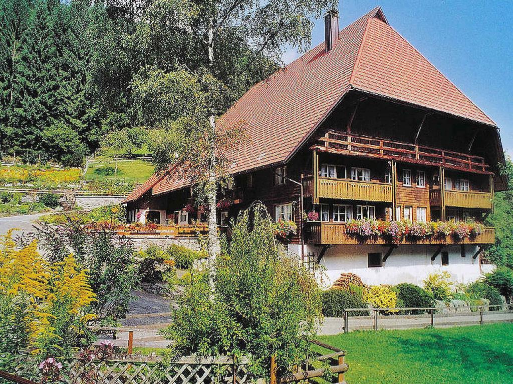 Muellerjoergenhof Apartment Гутах Екстериор снимка