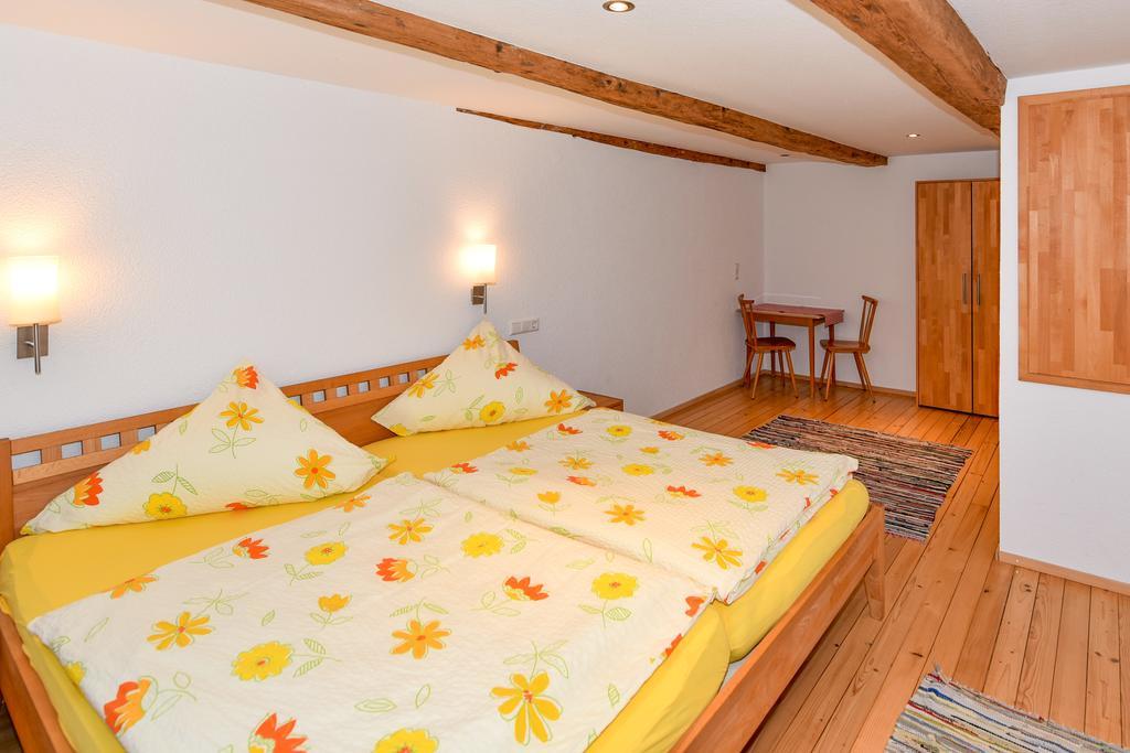 Muellerjoergenhof Apartment Гутах Екстериор снимка